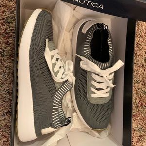 Nautica Sneakers Sz 7.5